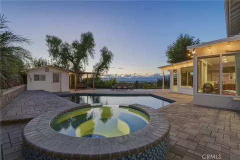 17132 Oak Vw, Encino, CA 91316