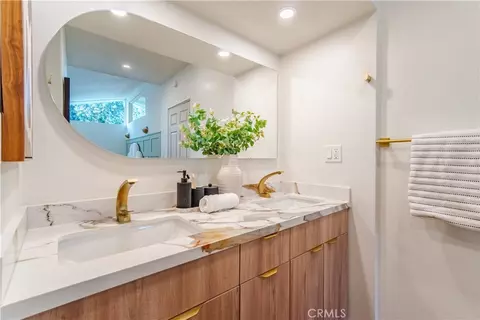 Bath - 236 Mission Dr, Fullerton, CA 92831 photo 1 of 5