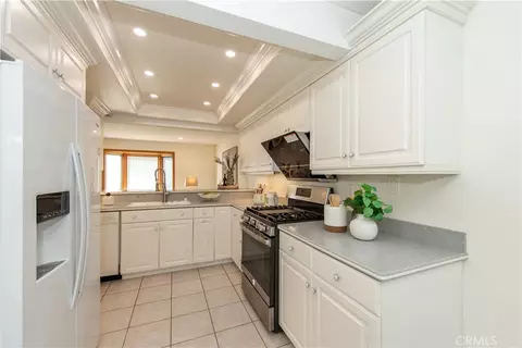 Kitchen - 19 Alabaster, Irvine, CA 92614 photo 2 of 3