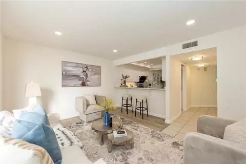 Living - 19 Alabaster, Irvine, CA 92614 photo 7 of 10