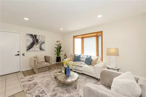 Living - 19 Alabaster, Irvine, CA 92614 photo 9 of 10