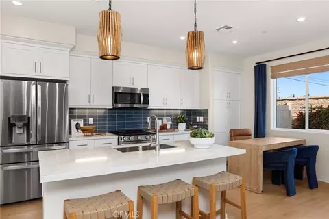 Kitchen - 7005 Solara Way, Westminster, CA 92683 photo 1 of 3
