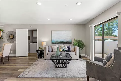 25821 Via Lomas #216, Laguna Hills, CA 92653