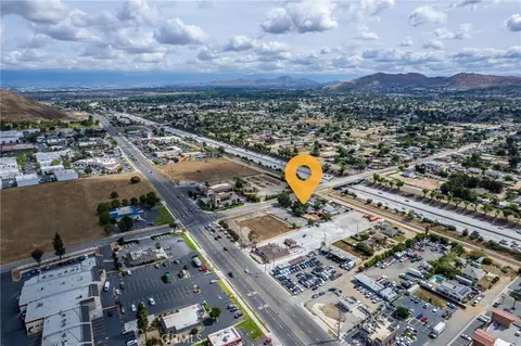 View/Area - 1652 4th, Norco, CA 92860 photo 6 of 16