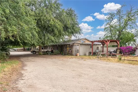 Exterior - 1652 4th, Norco, CA 92860 photo 2 of 3