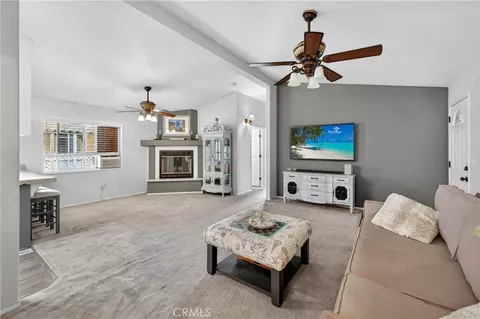 123 Madrid, Tustin, CA 92780