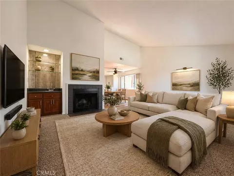 946 W 220th, Torrance, CA 90502