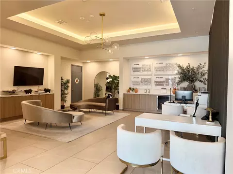 View/Area - 709 E Walnut St #222, Pasadena, CA 91101 photo 1 of 1