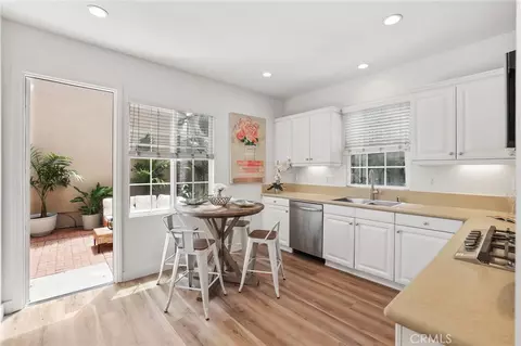 Kitchen - 46 Arborside, Irvine, CA 92603 photo 1 of 3