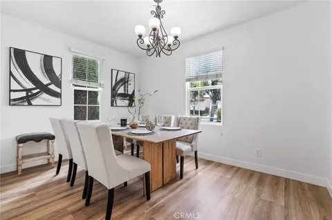 Dining - 46 Arborside, Irvine, CA 92603 photo 3 of 4