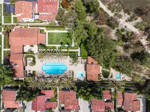 View/Area - 46 Arborside, Irvine, CA 92603 photo 4 of 15