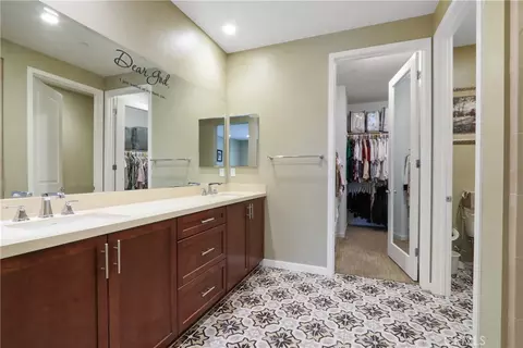 10902 Flora Park Way, Cypress, CA 90720 photo 13