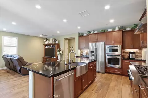 10902 Flora Park Way, Cypress, CA 90720 photo 8
