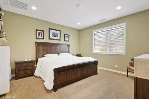 10902 Flora Park Way, Cypress, CA 90720 photo 11