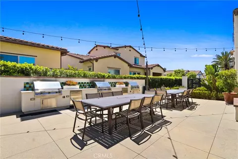 10902 Flora Park Way, Cypress, CA 90720 photo 33