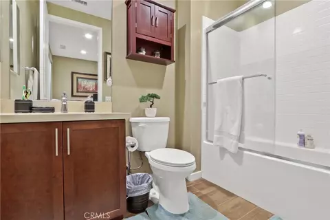 10902 Flora Park Way, Cypress, CA 90720 photo 17