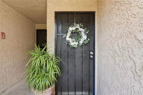 Entry Way - 7890 E Spring St #2L, Long Beach, CA 90815 photo 4 of 4