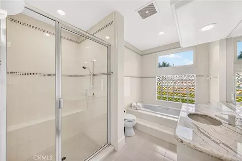 Bath - 931 Hampton, Arcadia, CA 91006 photo 5 of 8