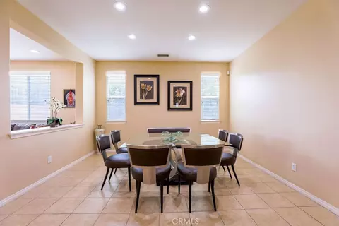 Dining - 6877 Thistle St, Eastvale, CA 92880 photo 4 of 4