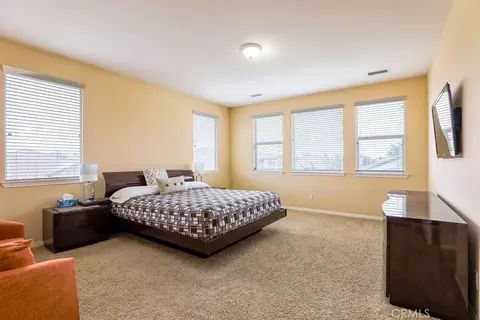 Bedroom - 6877 Thistle St, Eastvale, CA 92880 photo 7 of 13