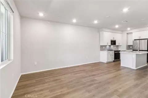 Living - 4893 Merida Way, Oceanside, CA 92057 photo 4 of 5