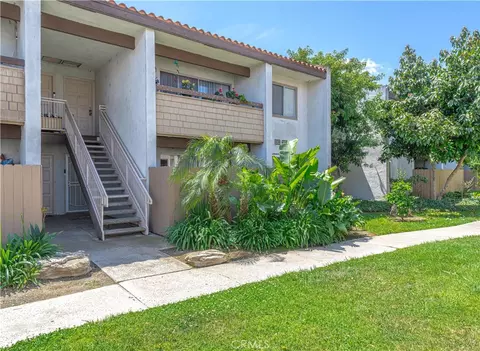 2511 W Sunflower #L3, Santa Ana, CA 92704