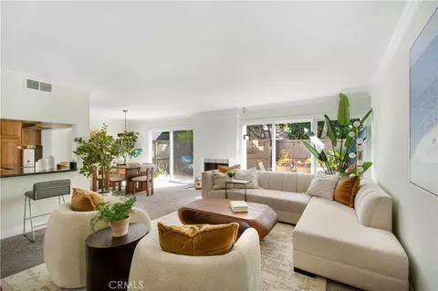 7246 Seashark, Huntington Beach, CA 92648