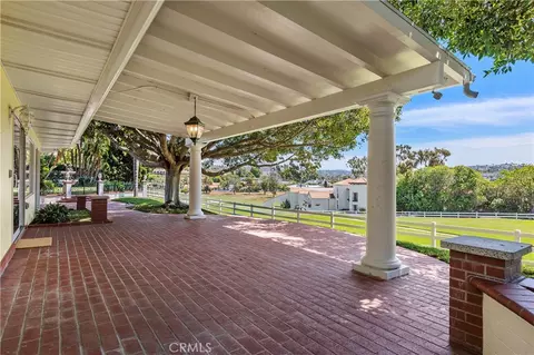 Exterior - 2086 Playa Rd, Carlsbad, CA 92009 photo 3 of 13