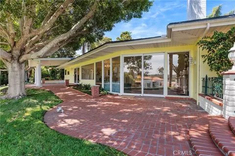Exterior - 2086 Playa Rd, Carlsbad, CA 92009 photo 4 of 13