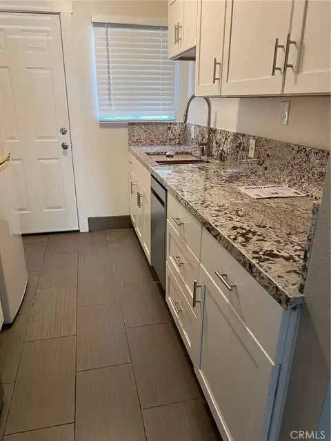 1042 E Broadway, Long Beach, CA 90802 photo 7