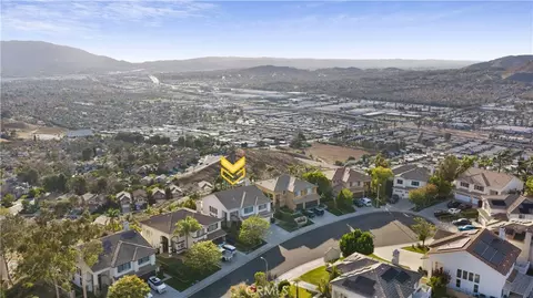 View/Area - 16275 Crescent Moon Ct, Riverside, CA 92503 photo 3 of 5