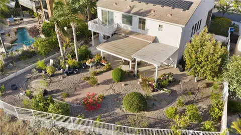Exterior - 16275 Crescent Moon Ct, Riverside, CA 92503 photo 17 of 26