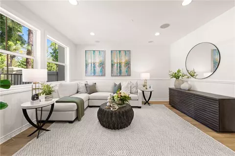 76 Trailing Vine, Irvine, CA 92602