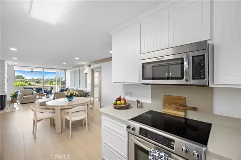 781 Avocado, Corona Del Mar, CA 92625