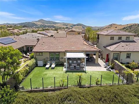 3 Cerrero Ct, Rancho Mission Viejo, CA 92694
