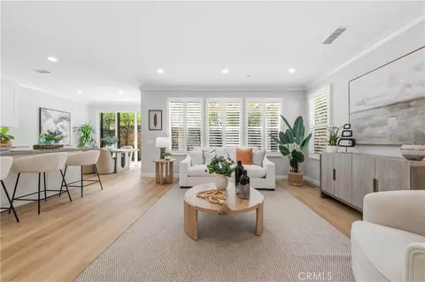 192 Crescent Moon, Irvine, CA 92602