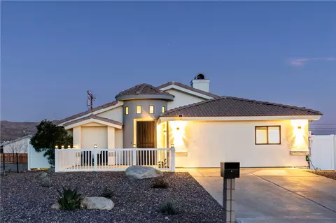 13416 Cholla Dr, Desert Hot Springs, CA 92240