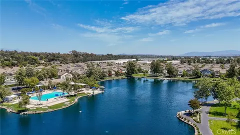 10 Clearwater Cv, Buena Park, CA 90621