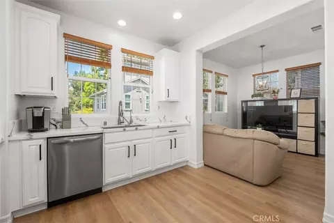 Kitchen - 10 Thorp, Ladera Ranch, CA 92694 photo 3 of 3