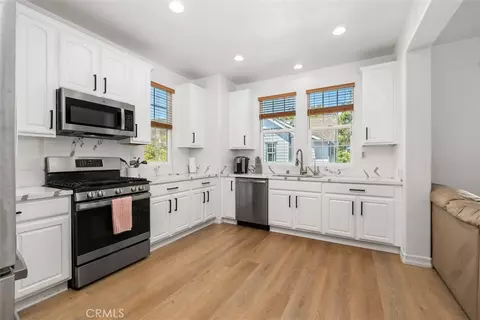 Kitchen - 10 Thorp, Ladera Ranch, CA 92694 photo 1 of 3