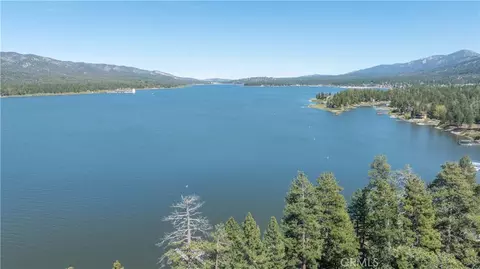 View/Area - 161 Round, Big Bear Lake, CA 92315 photo 1 of 2