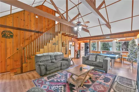 Living - 161 Round, Big Bear Lake, CA 92315 photo 4 of 5
