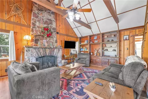 Living - 161 Round, Big Bear Lake, CA 92315 photo 1 of 5