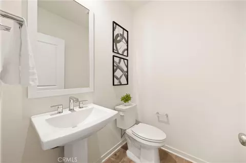 Entry Way - 222 Ashby, Irvine, CA 92618 photo 4 of 8
