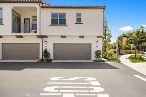 Exterior - 222 Ashby, Irvine, CA 92618 photo 10 of 11