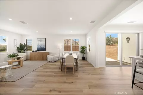 Entry Way - 222 Ashby, Irvine, CA 92618 photo 2 of 8