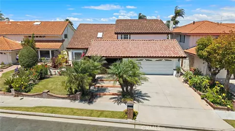 9889 Hamilton Ave, Fountain Valley, CA 92708