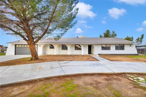 Exterior - 15620 Ramona, Apple Valley, CA 92307 photo 1 of 6