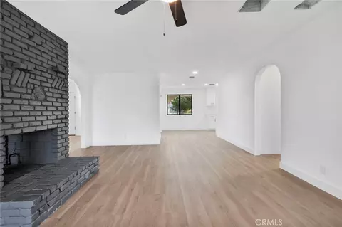 Living - 15620 Ramona, Apple Valley, CA 92307 photo 7 of 7