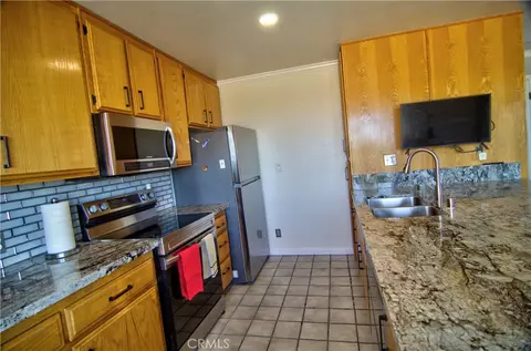 Kitchen - 51063 Joshua Tree, Johnson Valley, CA 92285 photo 4 of 6